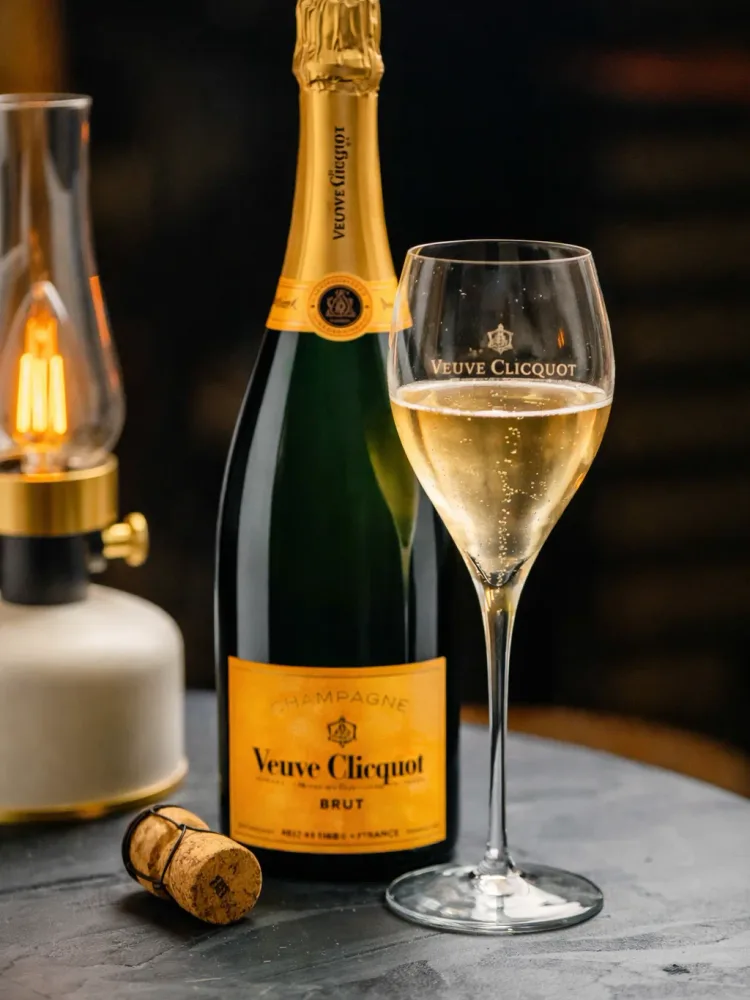 Veuve Clicquot Brut Yellow Label