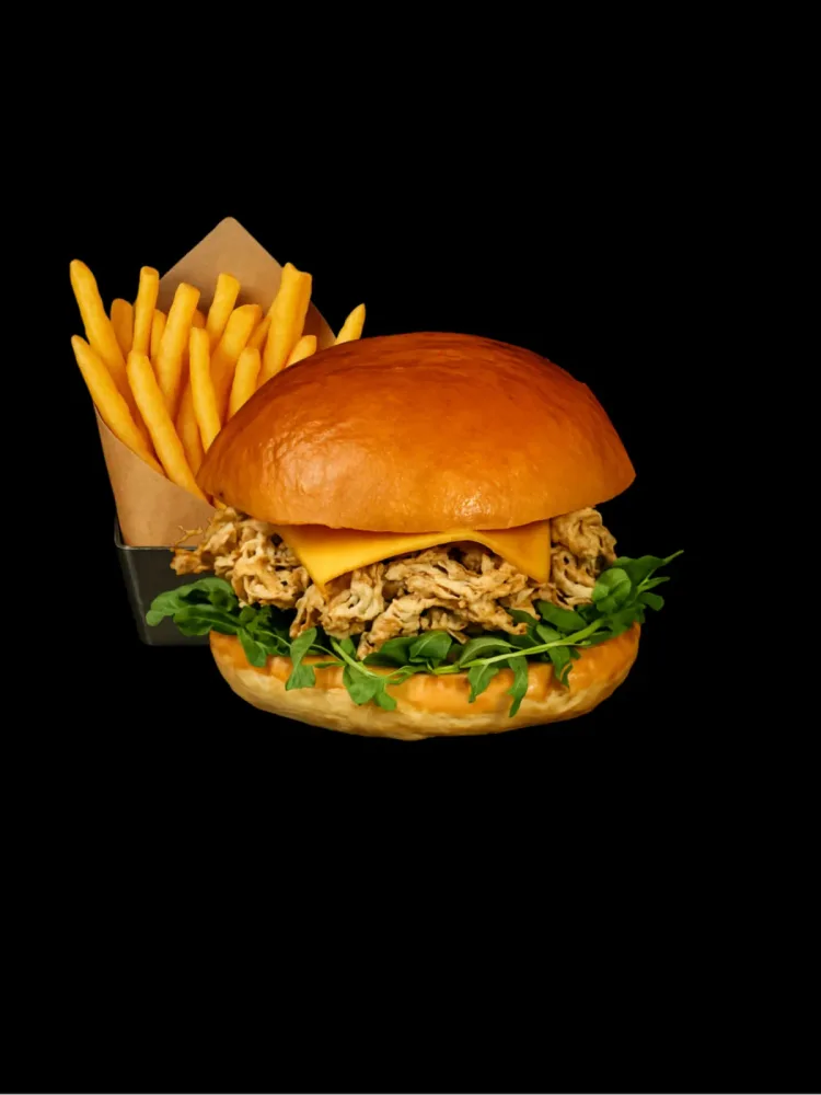 Pulled-Chicken Burger