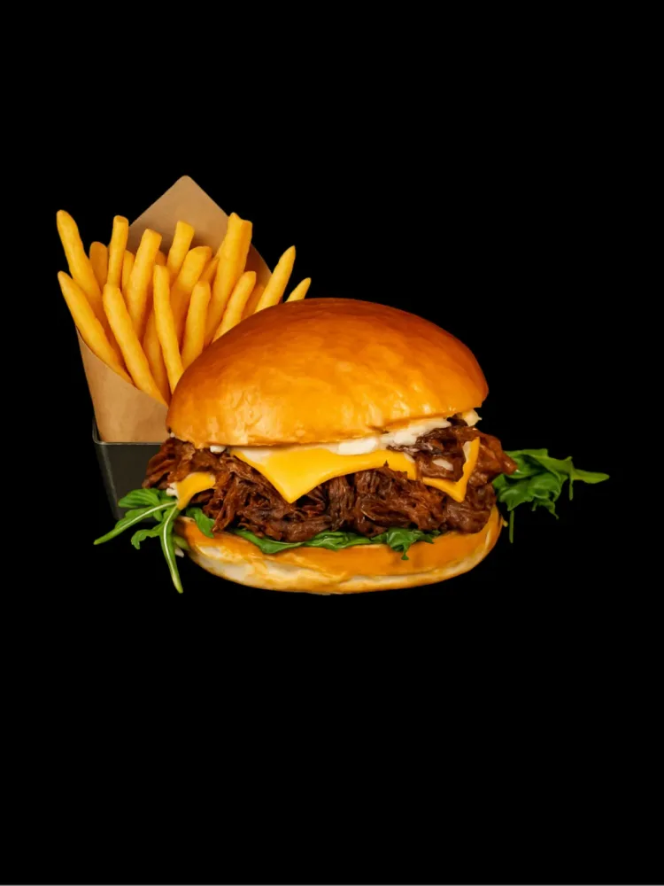 Pulled-Beef Burger