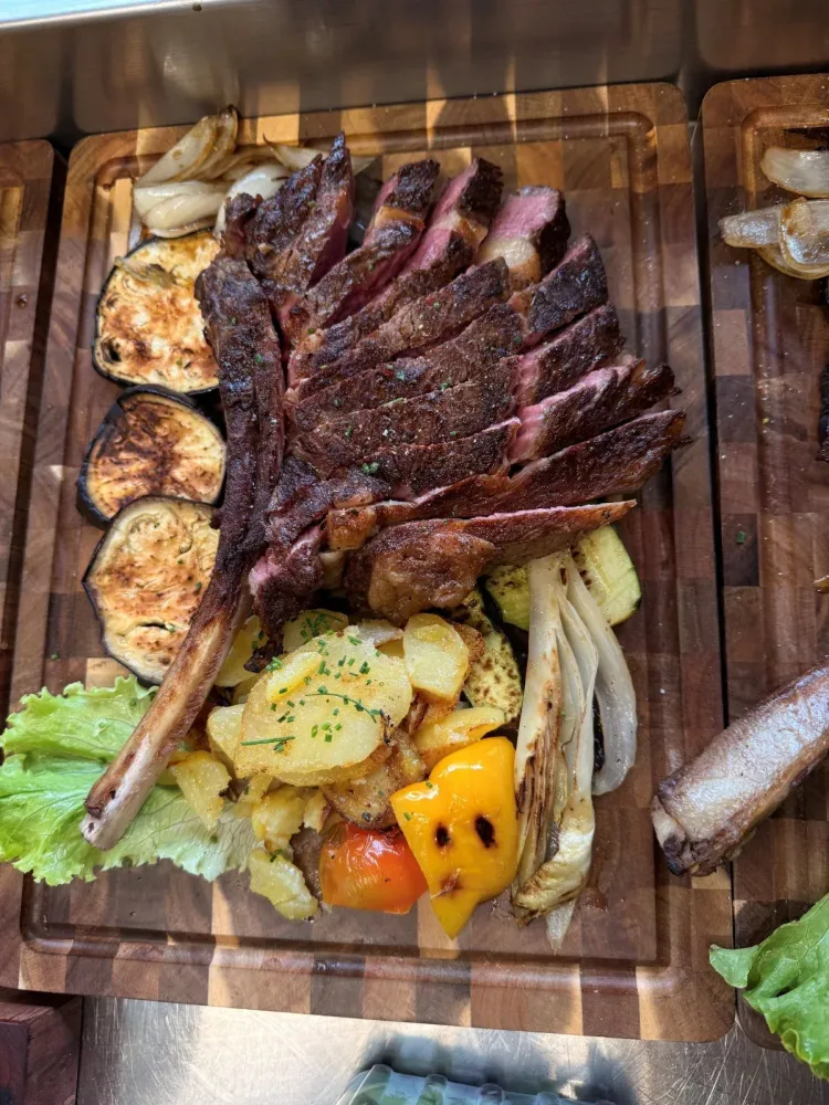 Tomahawk Steak from South Tyrolean Beef for 2 People