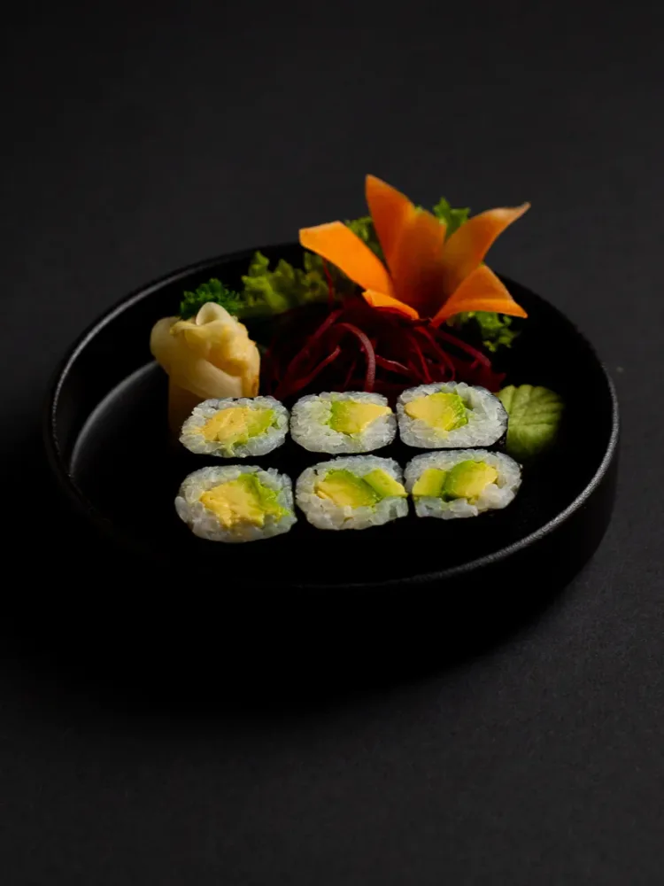 AVOCADO-MAKI