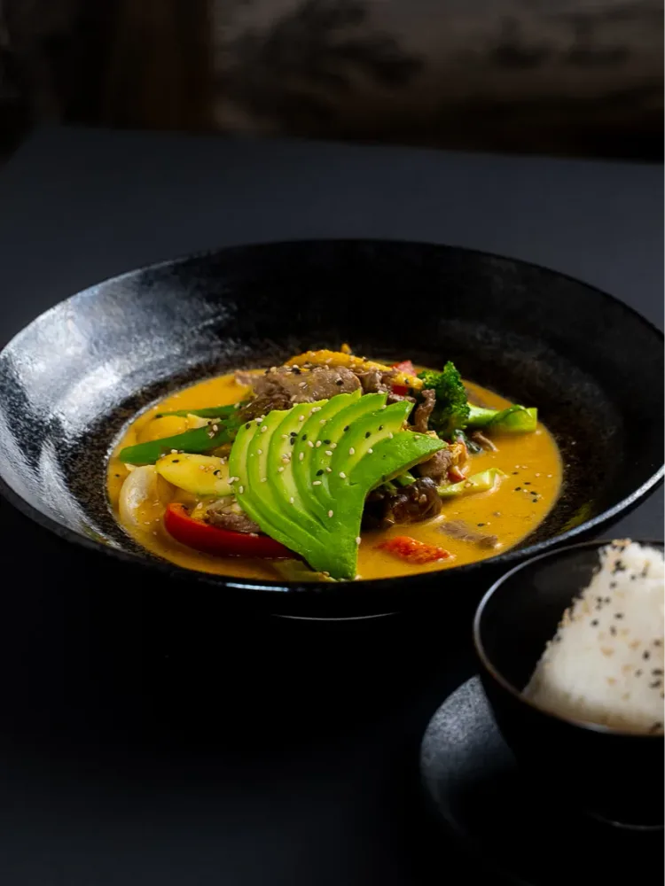 COM MANGO-AVOCADO-CURRY-REIS