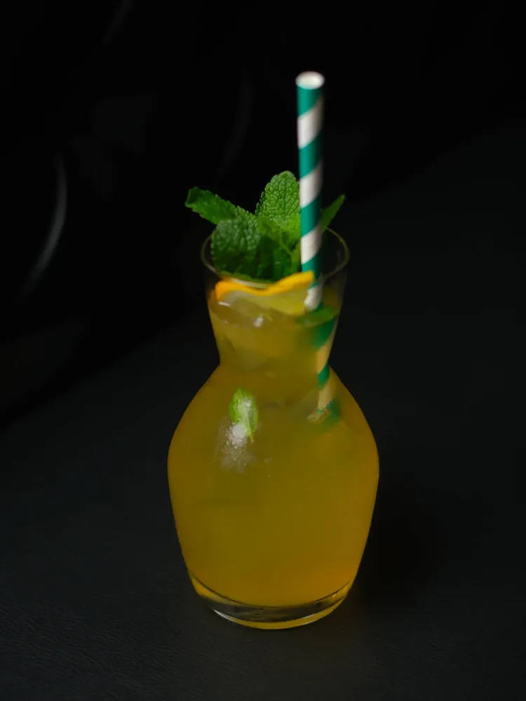 Mango e menta (0,5l)