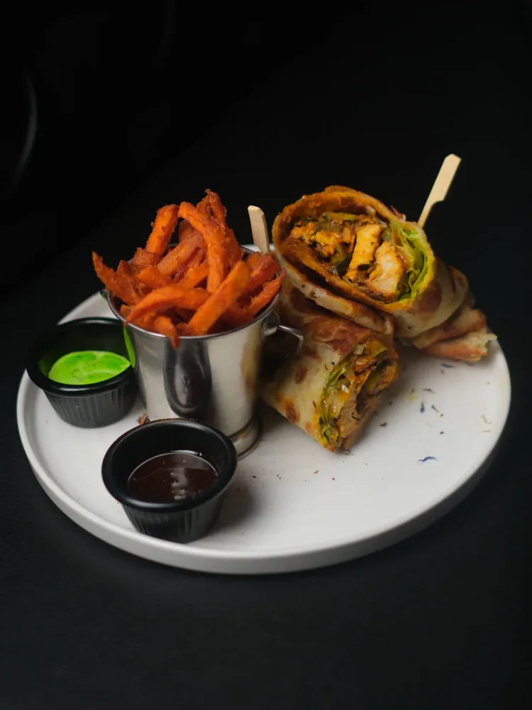Roll Paratha all'aglio e peperoncino