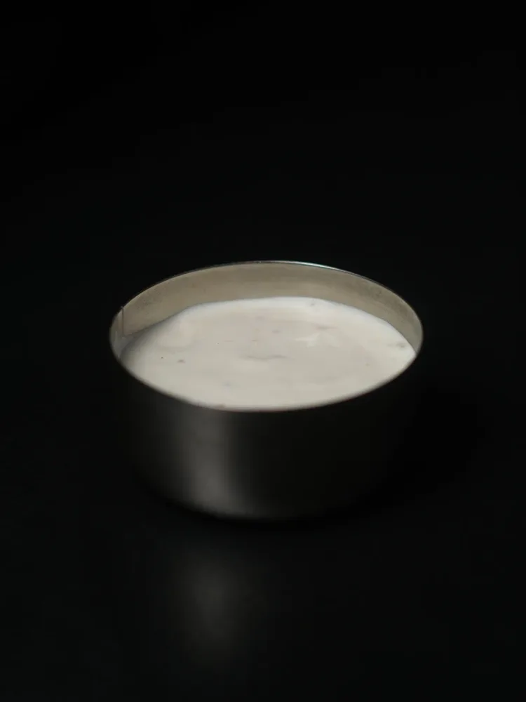 Raita alla curcuma