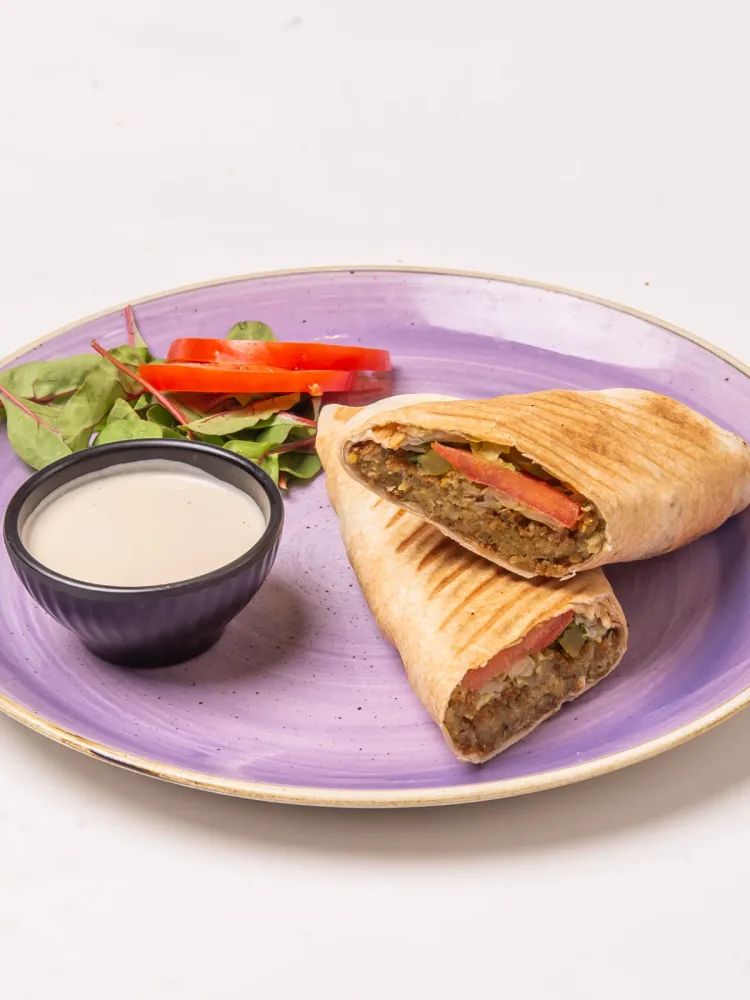 FALAFEL SANDWICH